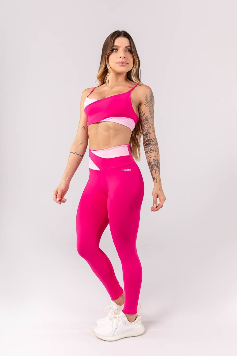 Top com Recortes Assimétricos (Rosa / Rosa Claro) | Ref: K3908-A
