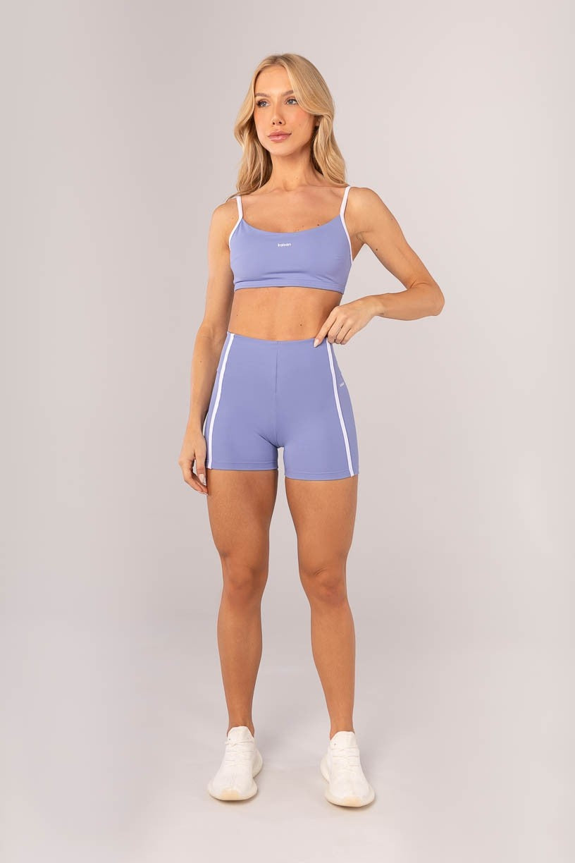 Short com Chapados (Azul Periwinkle / Branco) | Ref: K4356-B