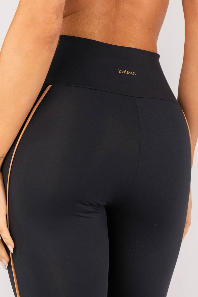 Calça Legging com Vivos (Preto / Caramelo) | Ref: K4598-A