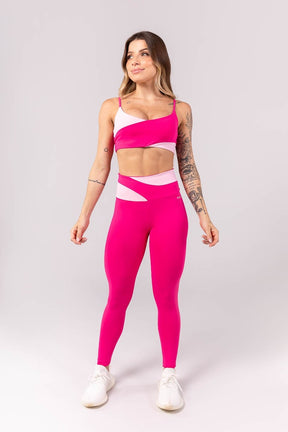 Top com Recortes Assimétricos (Rosa / Rosa Claro) | Ref: K3908-A