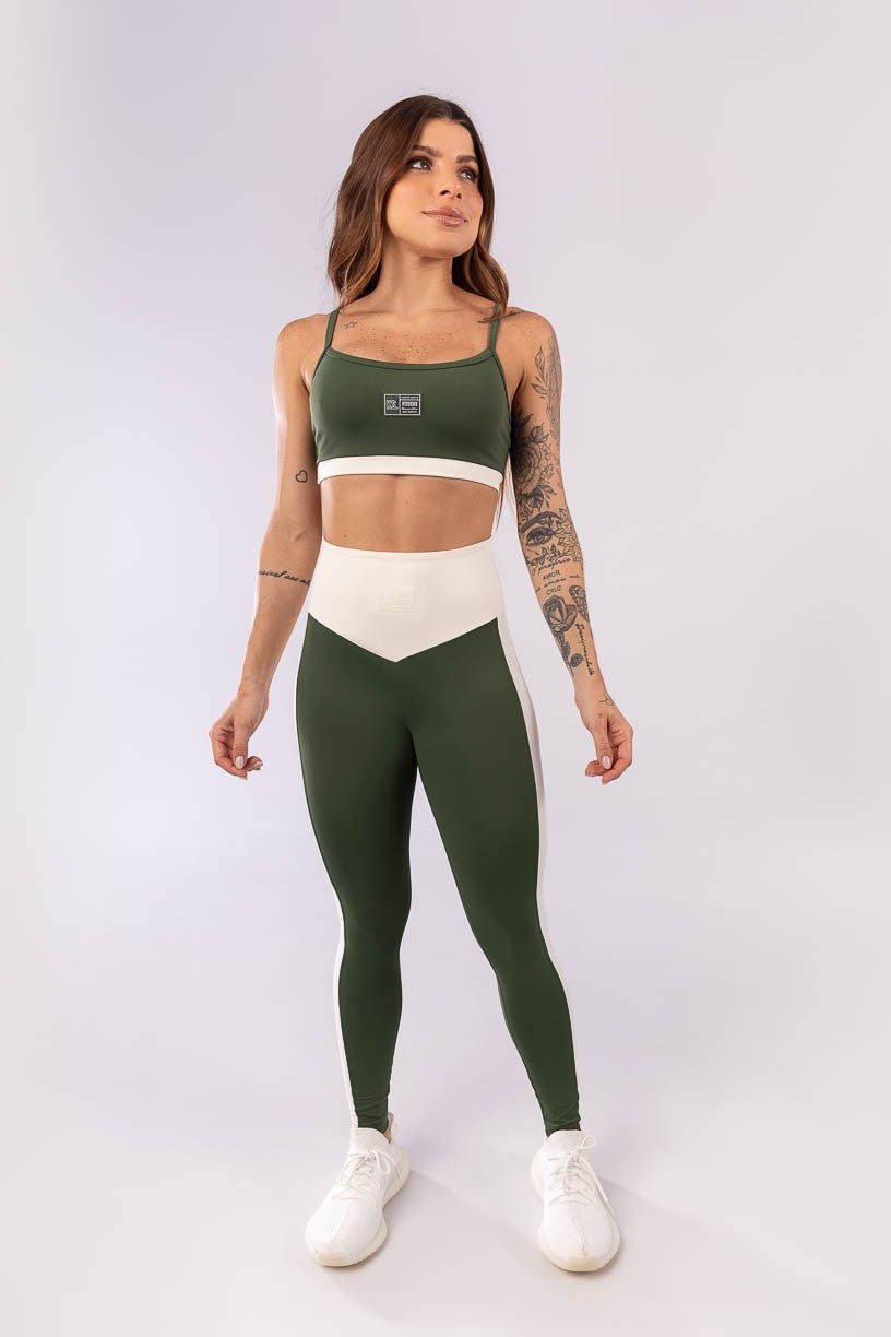 Top Bicolor com Regulagem (Verde Militar / Off-White) | Ref: K3950-C