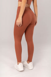 Calça Legging com Cobertura no Cós e na Vira (Marrom) | Ref: K4321-B