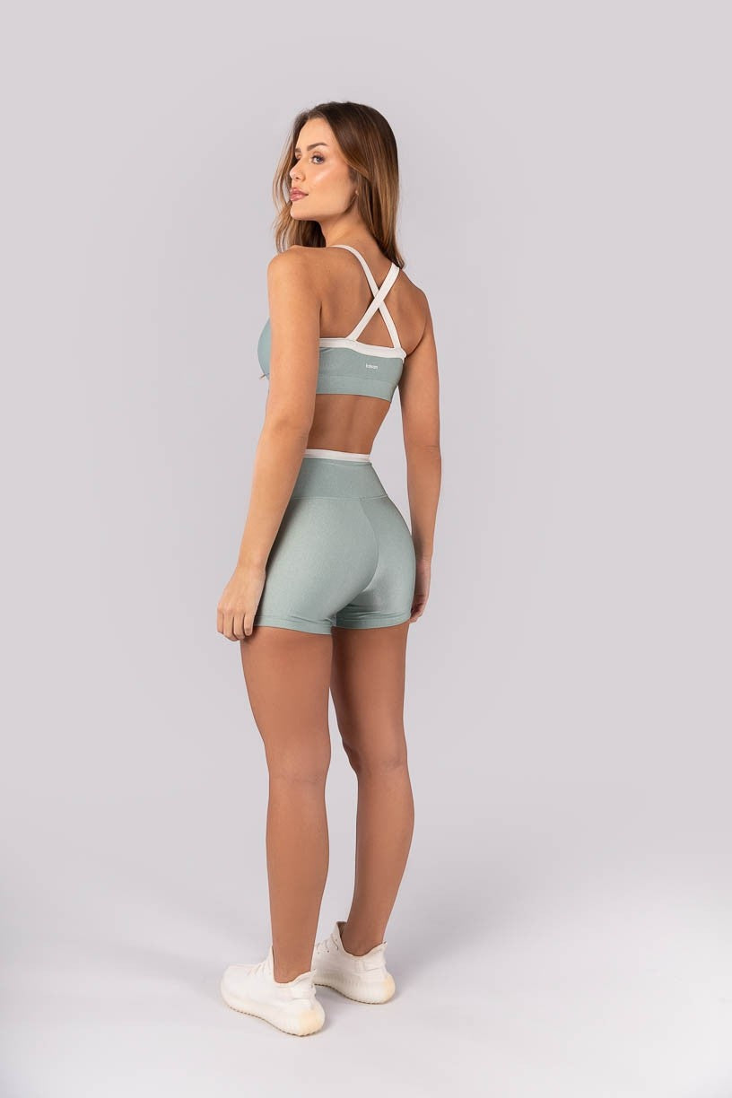 Top Bicolor com Alças Largas Cruzadas (Verde Menta / Off-White) | Ref: K4398-B
