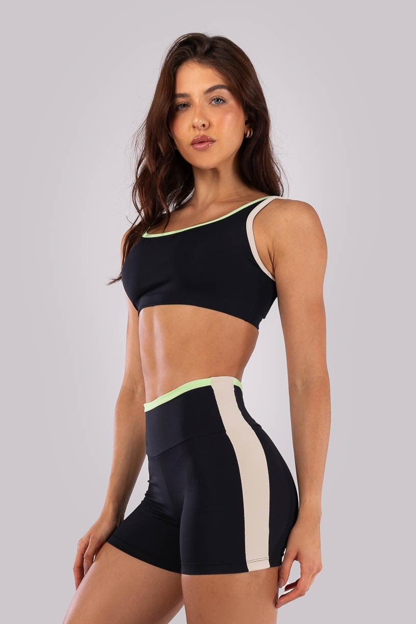 Top com Alças Largas e Viés Contrastantes (Preto / Bege / Verde) | Ref: K4538-A