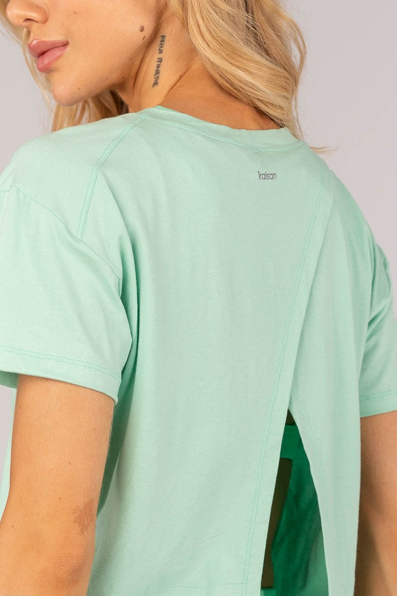 Blusa com Abertura Nas Costas (Chá Verde) | Ref: K4377-D