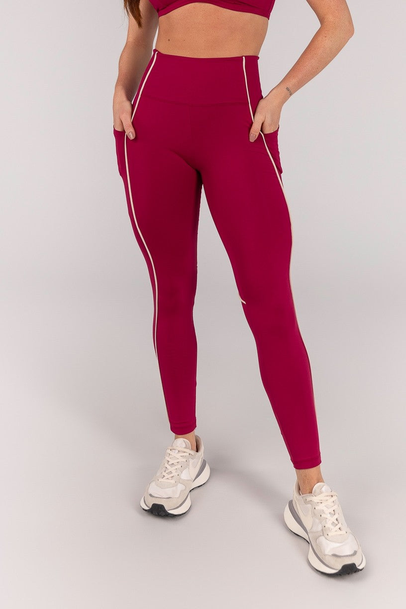 Calça Legging com Bolsos e Vivo (Açaí / Off-White) | Ref: K4647-A