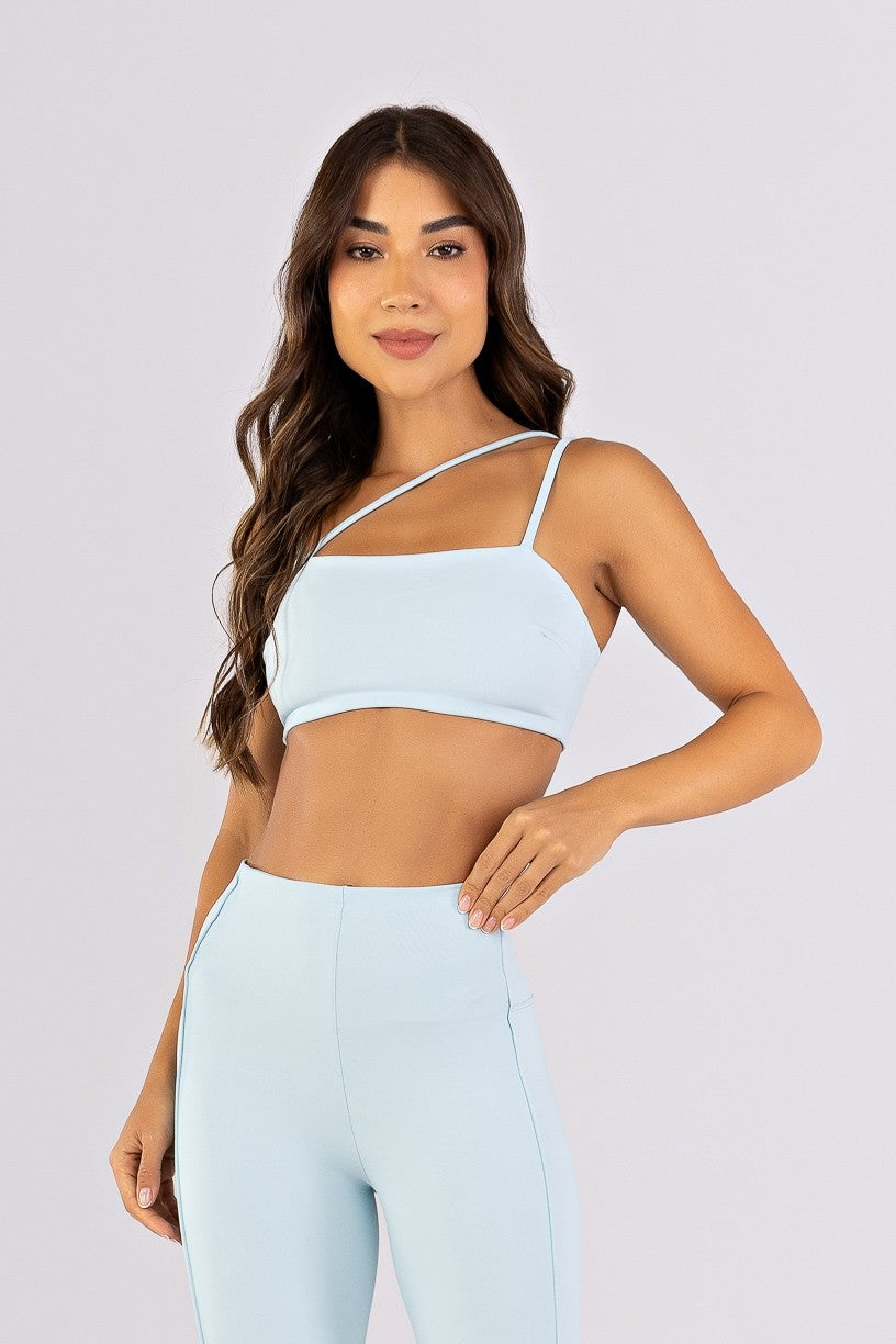 Top com Decote Reto e Alças Assimétricas (Glacial) | Ref: K4799-A