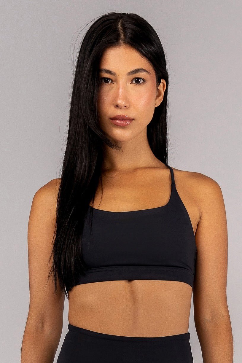 Top com Tiras Trabalhadas nas Costas (Preto) | Ref: K4688-B